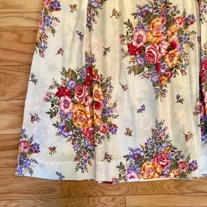 Vintage • Sweet Briar Flora Swing Skirt